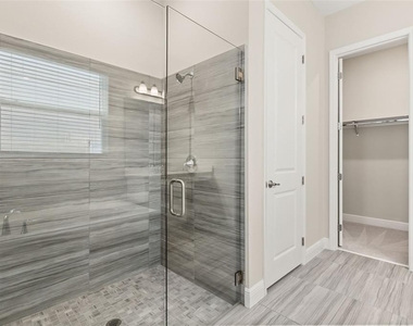 8373 Ludington Circle - Photo Thumbnail 46