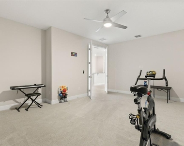 8373 Ludington Circle - Photo Thumbnail 38