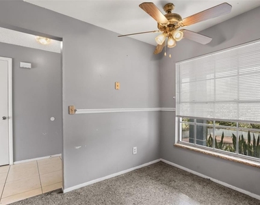 12136 Shallot Street - Photo Thumbnail 8