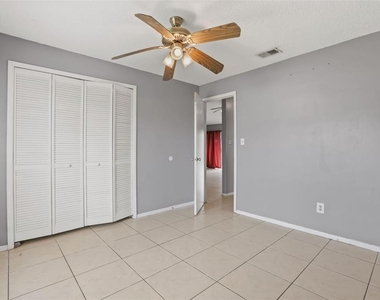 12136 Shallot Street - Photo Thumbnail 12