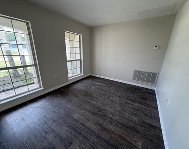641 Brookside Road - Photo Thumbnail 9