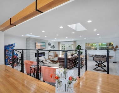 820 East Boulevard - Photo Thumbnail 14