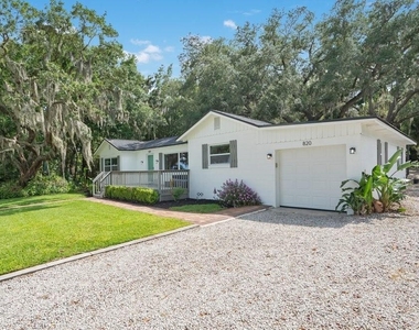 820 East Boulevard - Photo Thumbnail 57
