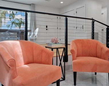 820 East Boulevard - Photo Thumbnail 16