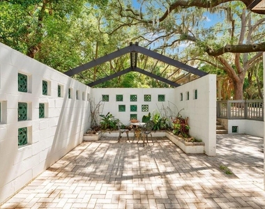 820 East Boulevard - Photo Thumbnail 46