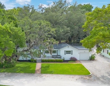 820 East Boulevard - Photo Thumbnail 56