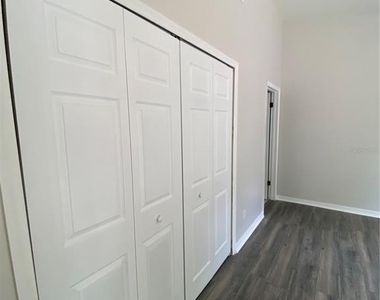 7222 Nima Court - Photo Thumbnail 16