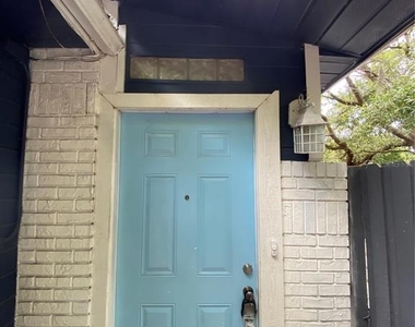7222 Nima Court - Photo Thumbnail 2