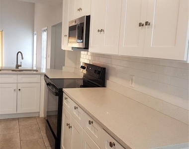 7222 Nima Court - Photo Thumbnail 10