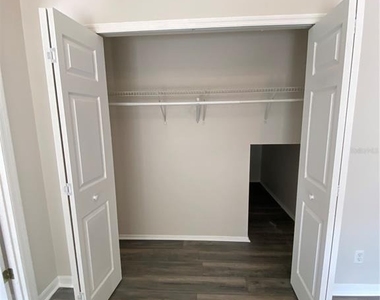 7222 Nima Court - Photo Thumbnail 17