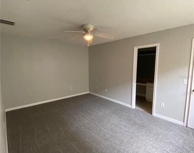 613 Coconut Palm Way - Photo Thumbnail 7