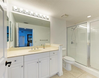 800 N Tamiami Trail - Photo Thumbnail 43