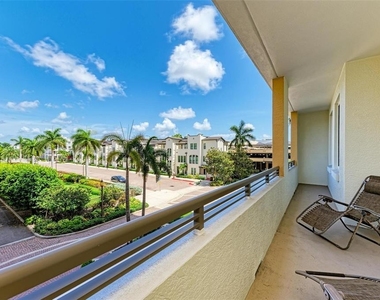 800 N Tamiami Trail - Photo Thumbnail 48