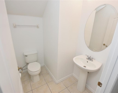 6352 Sedgeford Drive - Photo Thumbnail 17