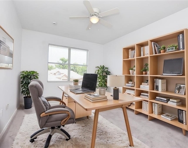 6352 Sedgeford Drive - Photo Thumbnail 25