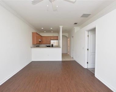 6352 Sedgeford Drive - Photo Thumbnail 8