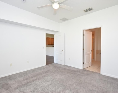 6352 Sedgeford Drive - Photo Thumbnail 12