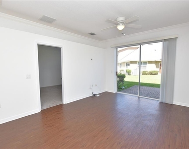 6352 Sedgeford Drive - Photo Thumbnail 9