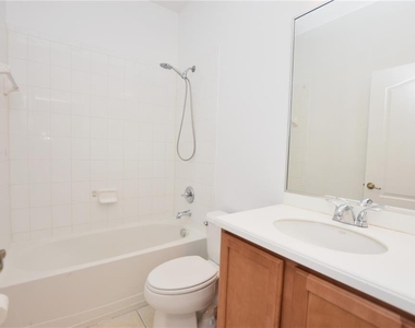 6352 Sedgeford Drive - Photo Thumbnail 30