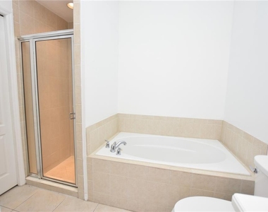 6352 Sedgeford Drive - Photo Thumbnail 14