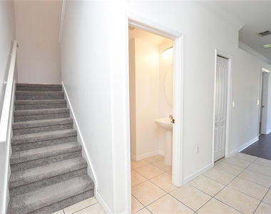 6352 Sedgeford Drive - Photo Thumbnail 18