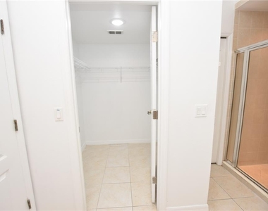 6352 Sedgeford Drive - Photo Thumbnail 15