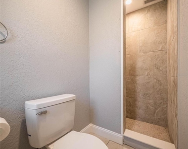 2414 Avenue A Terrace Nw - Photo Thumbnail 14