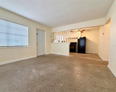513 Avenue J Se - Photo Thumbnail 1