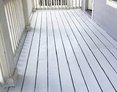11607 Nw 18th Place - Photo Thumbnail 16