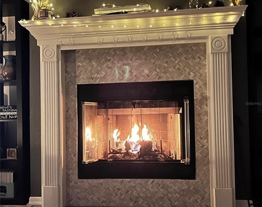 11607 Nw 18th Place - Photo Thumbnail 7