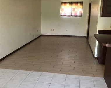 1003 Dora Avenue - Photo Thumbnail 15