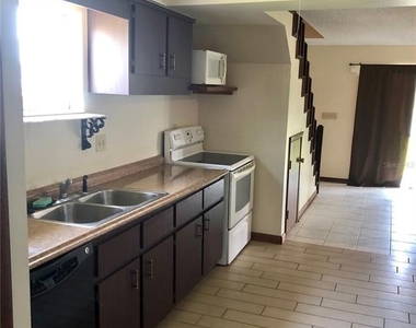 1003 Dora Avenue - Photo Thumbnail 17