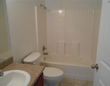 1871 Calahan Avenue - Photo Thumbnail 5