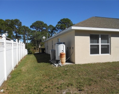 1871 Calahan Avenue - Photo Thumbnail 13