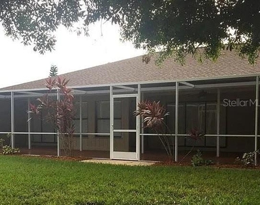 1472 Neapolitan Road - Photo Thumbnail 2