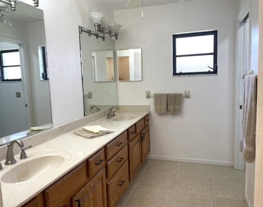 1472 Neapolitan Road - Photo Thumbnail 20