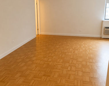 435 East 79th Street - Photo Thumbnail 1
