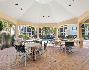 5152 Northridge Road - Photo Thumbnail 17