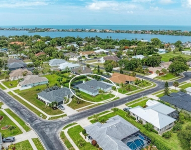 405 Bayside Lane - Photo Thumbnail 61