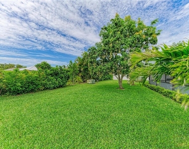 405 Bayside Lane - Photo Thumbnail 55
