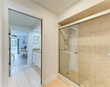 405 Bayside Lane - Photo Thumbnail 34
