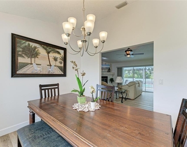 405 Bayside Lane - Photo Thumbnail 14