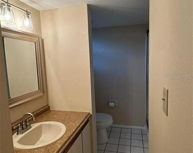 19505 Quesada Avenue - Photo Thumbnail 12