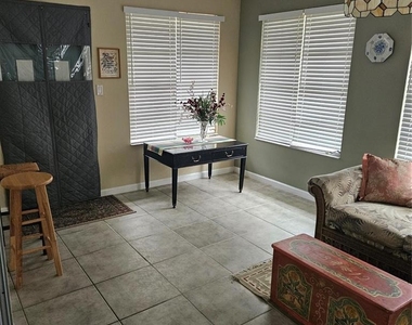 468 Harland Street - Photo Thumbnail 19