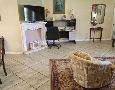 468 Harland Street - Photo Thumbnail 5