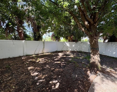 409 57th Avenue Drive E - Photo Thumbnail 15