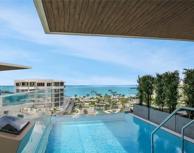 1591 Gulf Of Mexico Drive - Photo Thumbnail 16