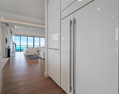 1591 Gulf Of Mexico Drive - Photo Thumbnail 58