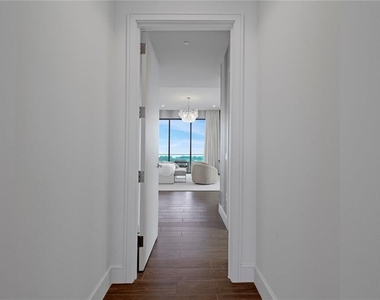 1591 Gulf Of Mexico Drive - Photo Thumbnail 61