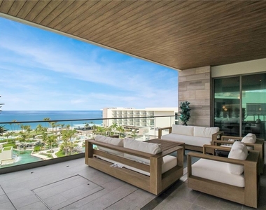 1591 Gulf Of Mexico Drive - Photo Thumbnail 15